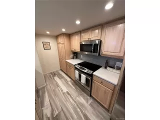 Photo #4: 2505991 Listing