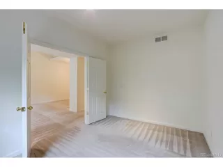 Photo #6: 2507188 Listing