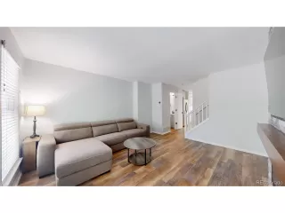 Photo #3: 2509669 Listing