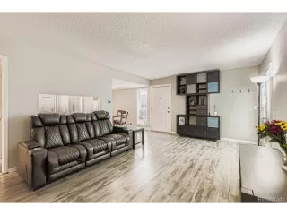 Photo #5: 2509879 Listing 