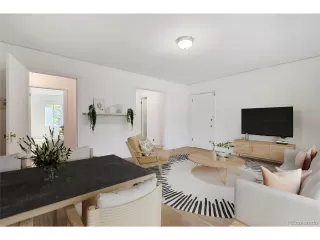 Photo #4: 2510215 Listing