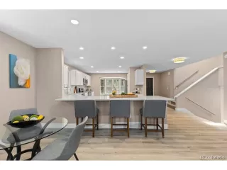 Photo #3: 2511039 Listing