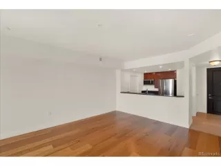 Photo #4: 2513520 Listing