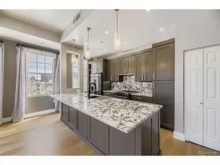 Photo #6: 2517382 Listing