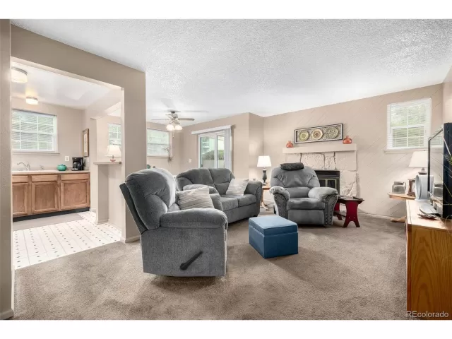 MLS: 2517728 Condo For Sale