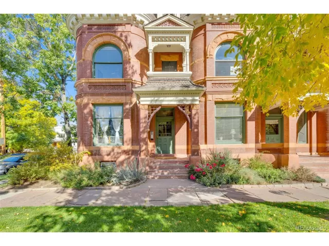 MLS: 2519020 Condo For Sale