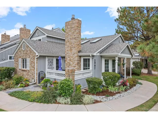 MLS: 2522661 Condo For Sale