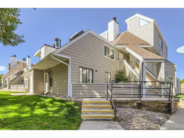 MLS: 2527319 Condo For Sale