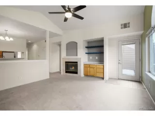 Photo #5: 2527511 Listing