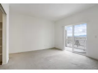 Photo #6: 2527511 Listing