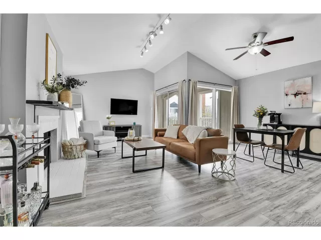 MLS: 2529450 Condo For Sale