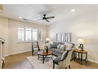 Photo #6: 2540685 Listing