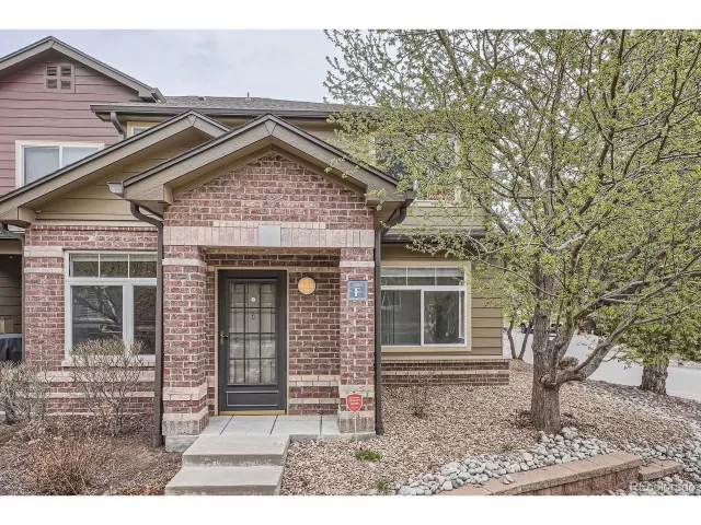 MLS: 2545119 Condo For Sale