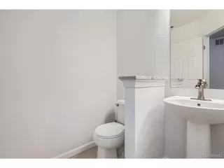 Photo #5: 2545119 Listing