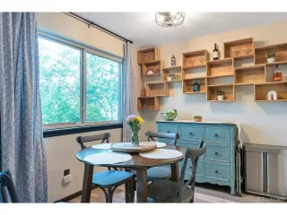 Photo #2: 2545899 Listing