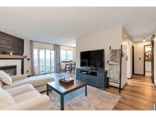 Photo #4: 2545899 Listing