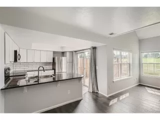 Photo #6: 2546920 Listing 