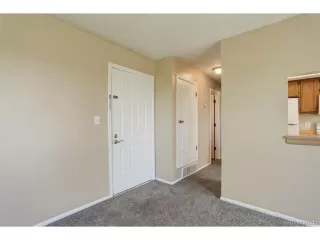 Photo #2: 2547631 Listing