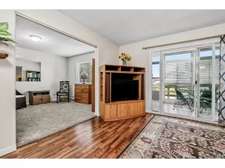 Photo #6: 2548418 Listing