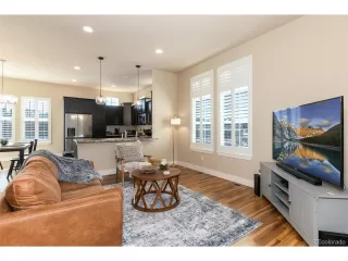 Photo #5: 2550496 Listing 