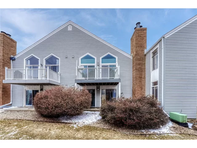 MLS: 2551322 Condo For Sale