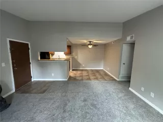 Photo #2: 2553441 Listing