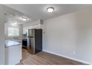 Photo #6: 2556058 Listing