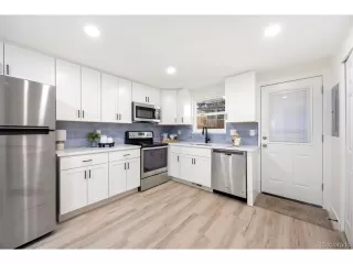 Photo #5: 2557206 Listing