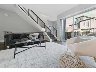 Photo #2: 2560608 Listing