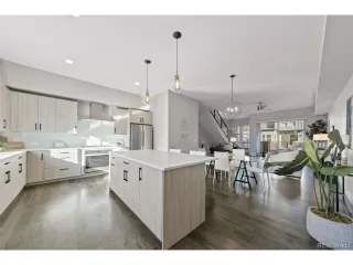 Photo #3: 2560608 Listing