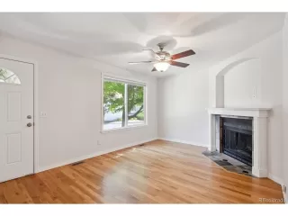 Photo #2: 2561048 Listing