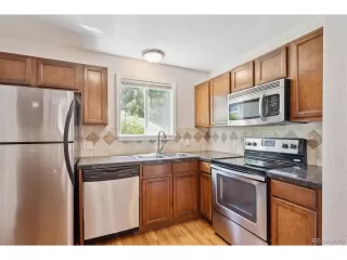 Photo #4: 2561048 Listing