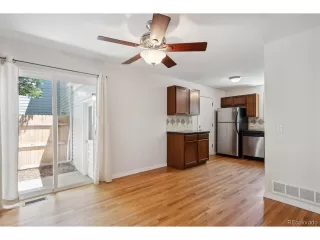 Photo #6: 2561048 Listing