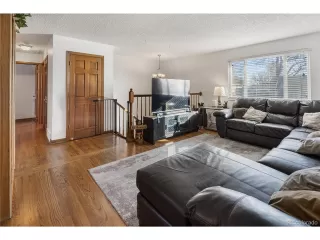 Photo #2: 2561531 Listing 