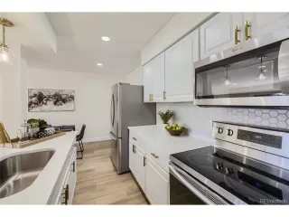 Photo #3: 2562712 Listing