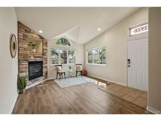 Photo #4: 2565190 Listing