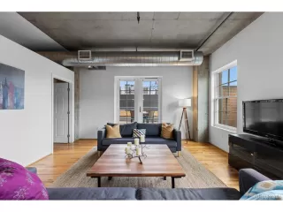 Photo #3: 2565280 Listing 