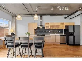 Photo #6: 2565280 Listing 