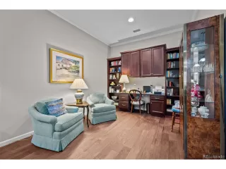 Photo #5: 2565879 Listing