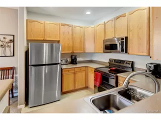 Photo #6: 2579898 Listing