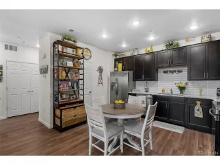 Photo #5: 2580124 Listing