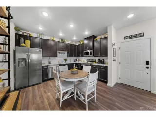 Photo #6: 2580124 Listing