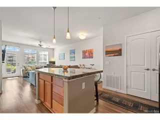 Photo #4: 2582451 Listing