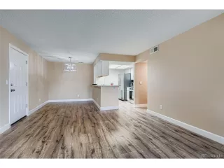 Photo #4: 2584183 Listing 