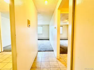 Photo #3: 2585088 Listing