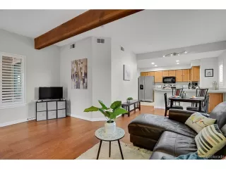 Photo #3: 2588558 Listing