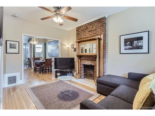 MLS: 2590985 Condo For Sale