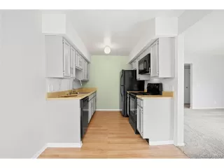 Photo #5: 2591043 Listing 