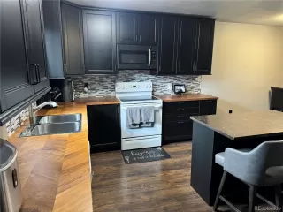 Photo #6: 2592798 Listing 