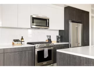 Photo #6: 2594564 Listing